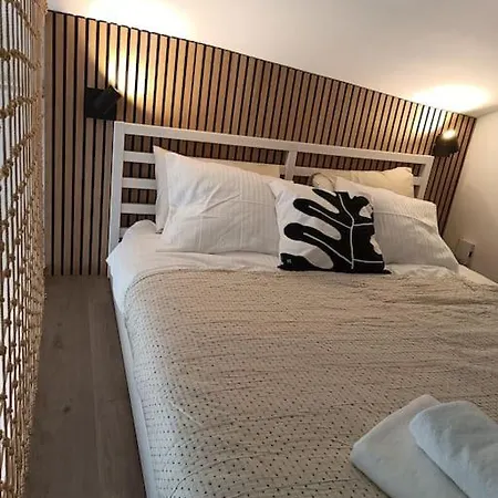 Studio * Ljubljana